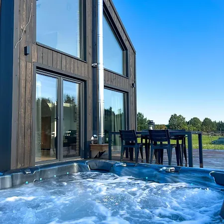 Czarcia Szopa Prywatne Jacuzzi I Kominek W Cenie! * Msciszewice