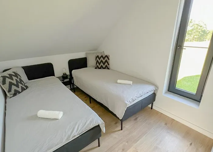 Czarcia Szopa Prywatne Jacuzzi I Kominek W Cenie! Msciszewice